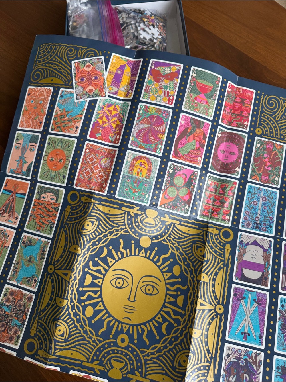 Opened The Illuminated Tarot Puzzle - perfect condition 1000 pc. - Picture 3 of 4